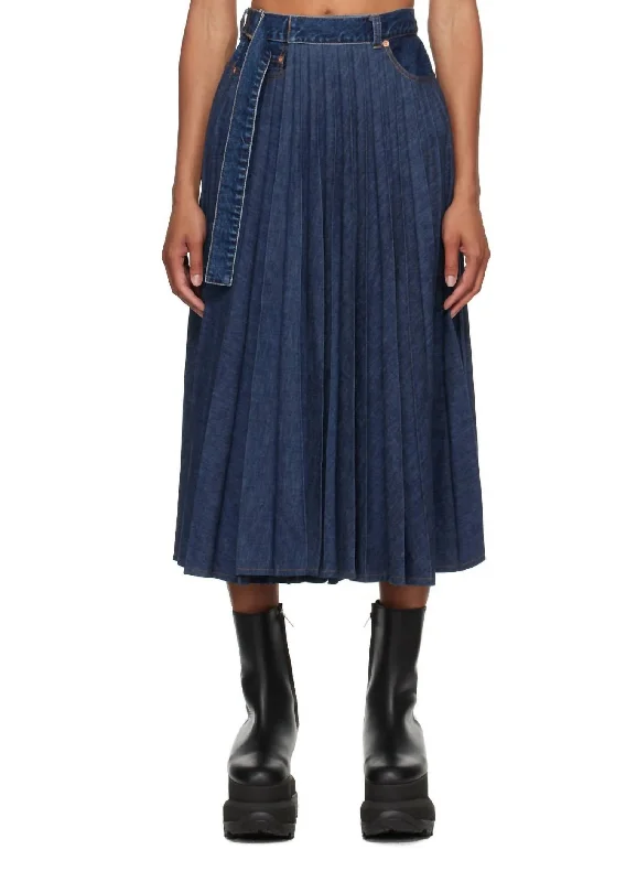 Pleated Denim Skirt In Blue