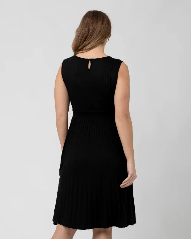 Knife Pleat Dress Black