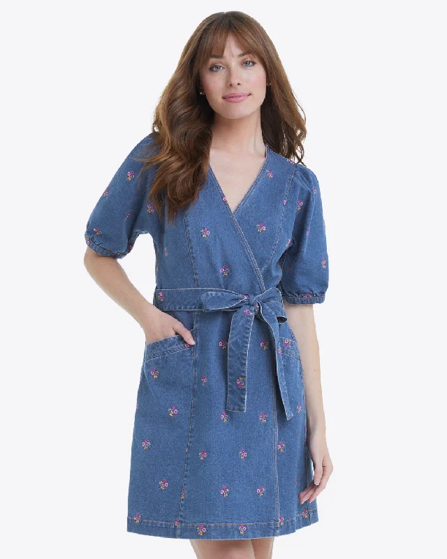 Wrap Dress in Embroidered Posy