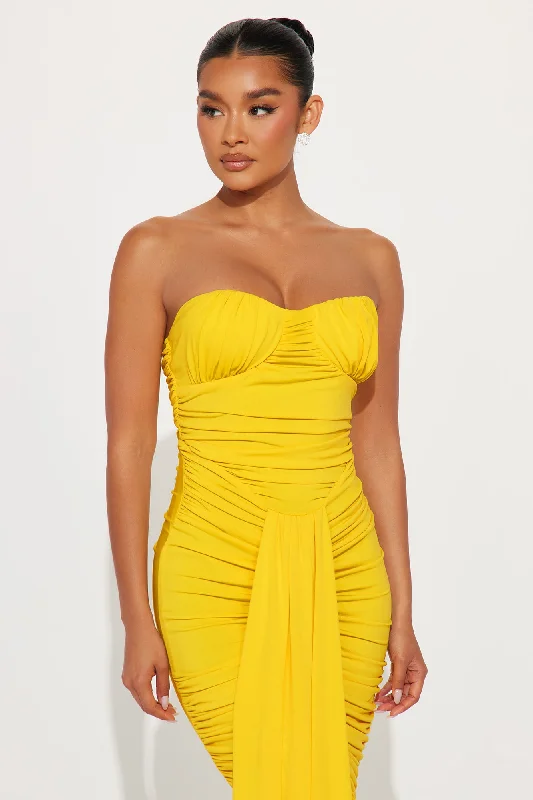 Catherine Ruched Maxi Dress - Yellow