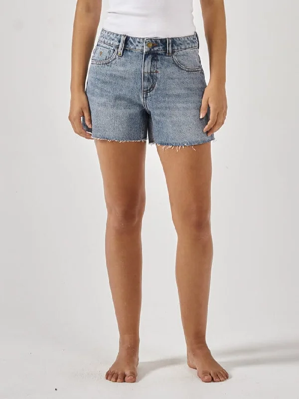 Erica Mid Rise Short - Weathered Blue